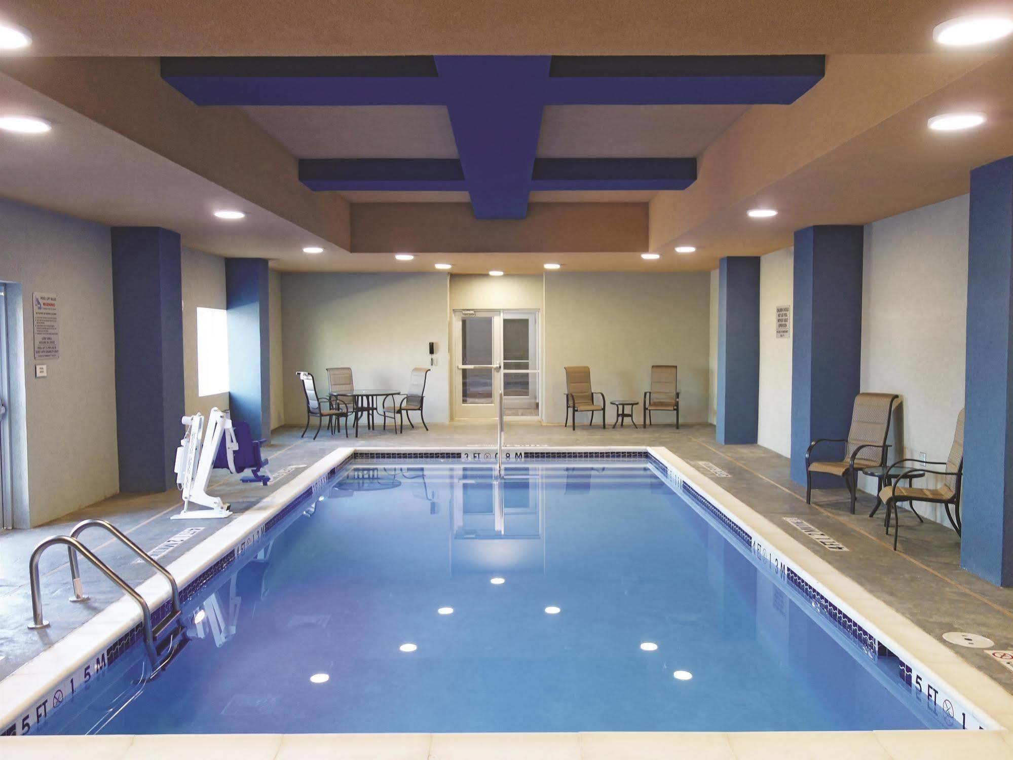 La Quinta By Wyndham Amarillo Airport Hotel Bagian luar foto