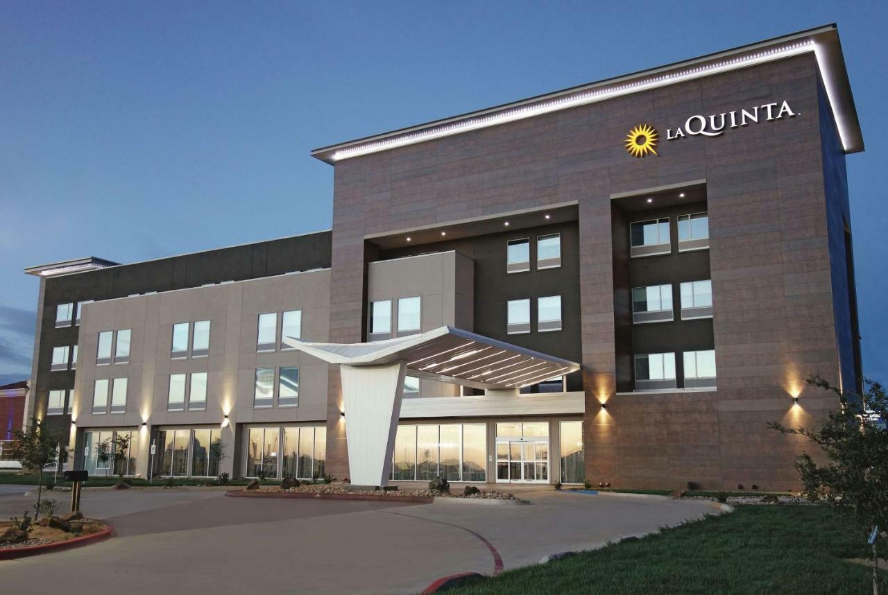 La Quinta By Wyndham Amarillo Airport Hotel Bagian luar foto
