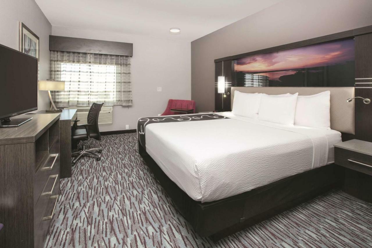 La Quinta By Wyndham Amarillo Airport Hotel Bagian luar foto