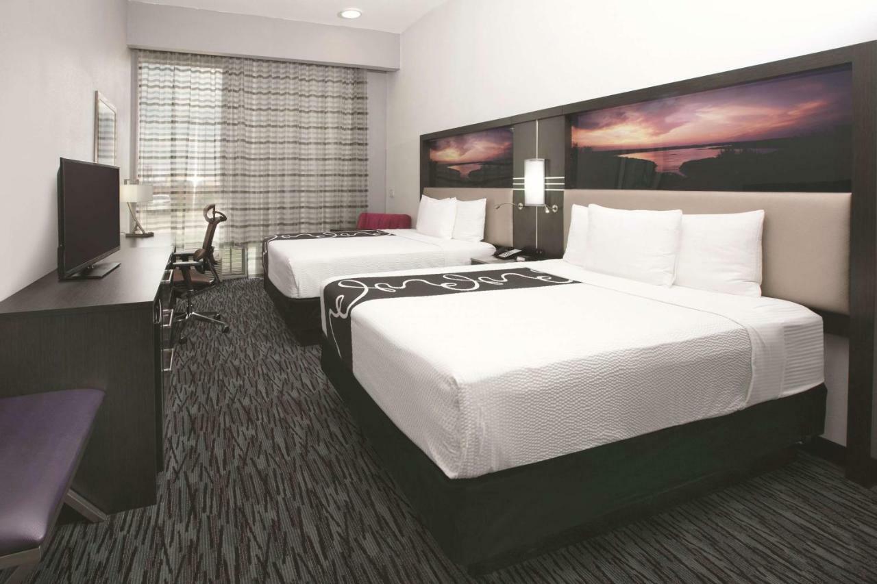 La Quinta By Wyndham Amarillo Airport Hotel Bagian luar foto